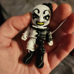 sarah added a photo of their purchase