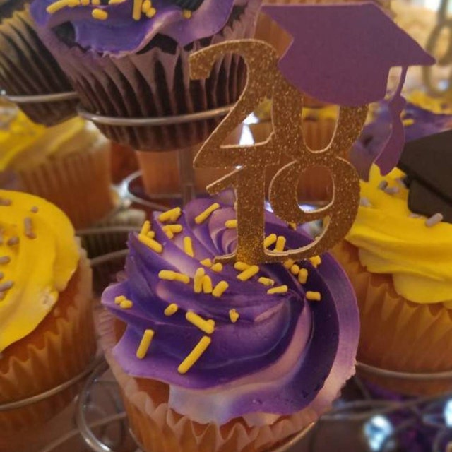  Abaodam 6pcs 2023 Graduation Cake Decorating Cupcake
