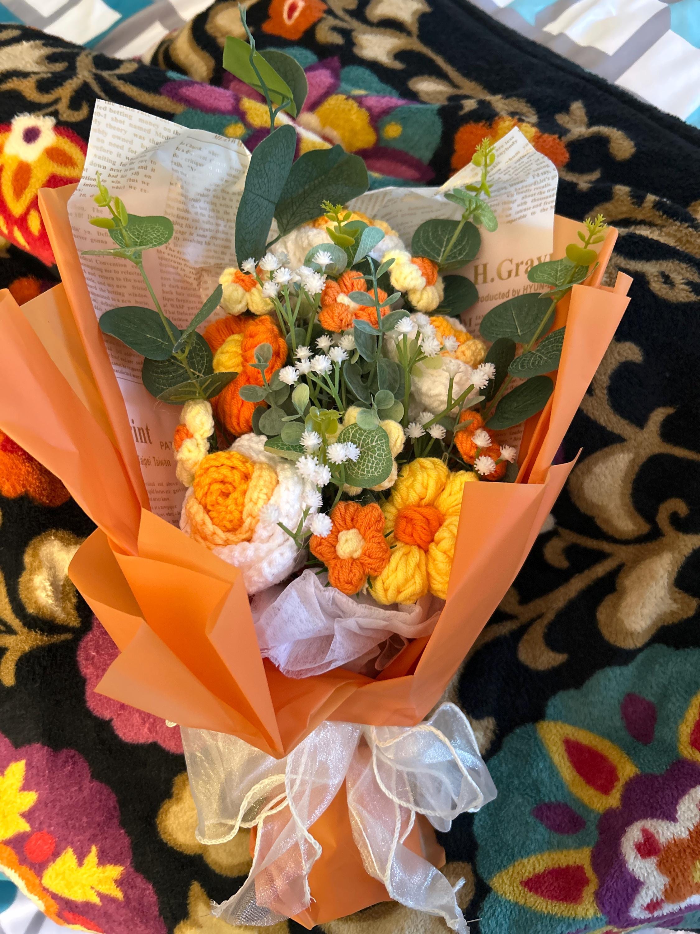 Handmade Crochet Bouquet, Bouquet for Anniversary/Birthday, Valentine&#39;s Day crochet Bouquet, Halloween gifts, Gifts for mom