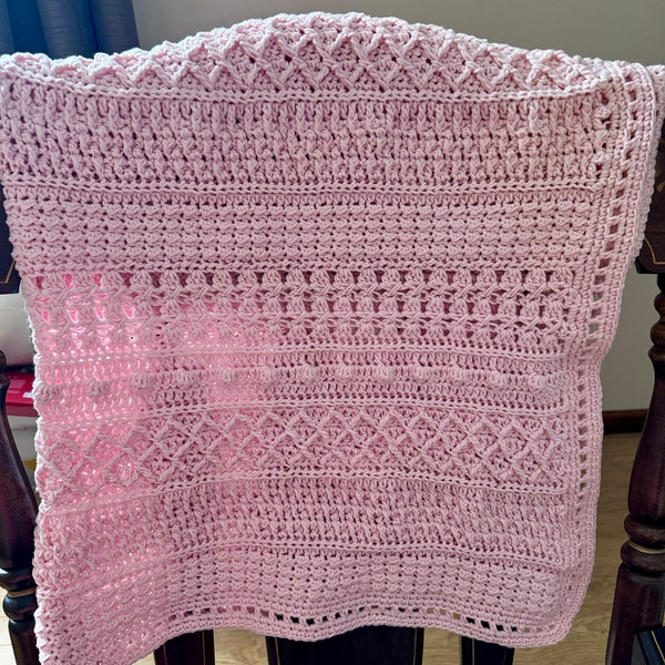 Easy Crochet Modern Blanket Pattern: Video Tutorial + Chart, 9 Sizes ...