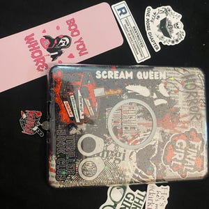 Poisyn added a photo of their purchase
