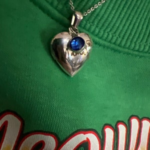 vi added a photo of their purchase