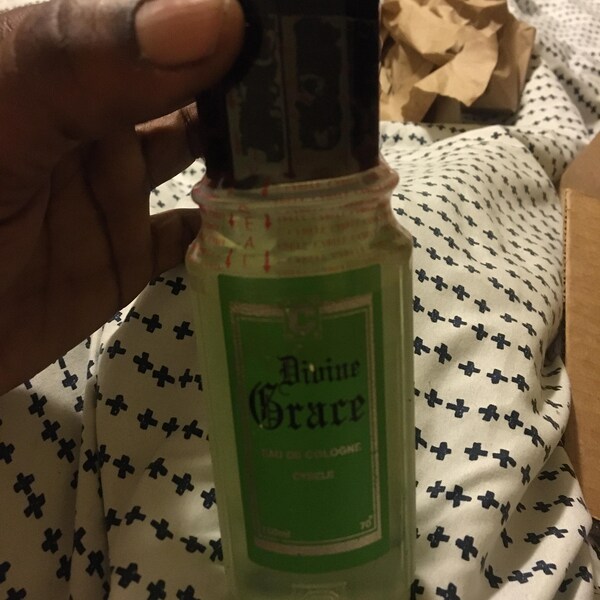 Parfum Bint El Sudan Rouge – Parfum Bintou, 45g (contenu 12ml) – À Base D'herbes Et Huile De Santal – Fabriqué En France