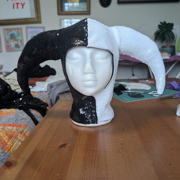Jester Hat Sewing Pattern - Etsy