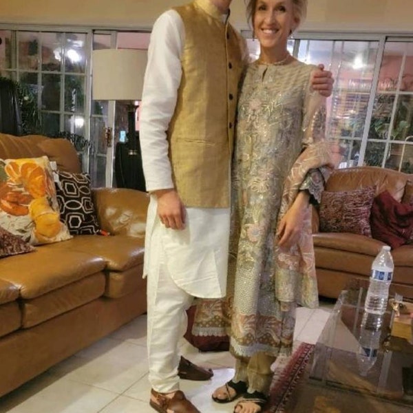 Handmade Chitrali Unisex Pakol/cap With Feather With Lines Handmade ...