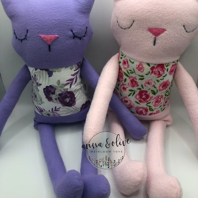 Kitty Cat Softie Sewing Pattern Sleepy Soft Fleece Toy Animal Sewing ...