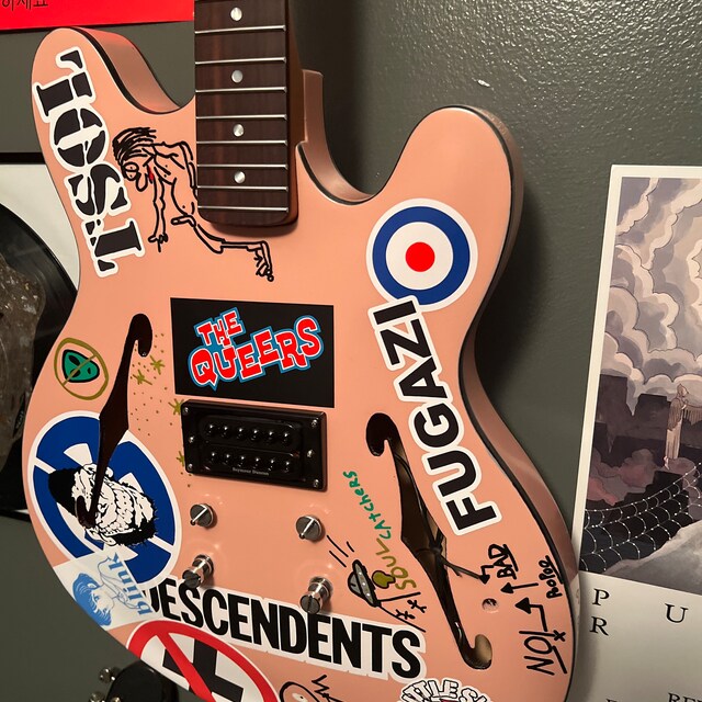 フェルナンデス ベースギター ステッカー付き【現状品】 fernandes】フェルナンデス エレキベース ベース – NISHIKINO