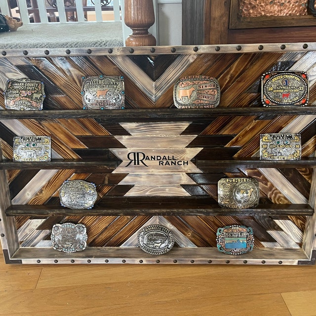 Trophy belt deals buckle display case