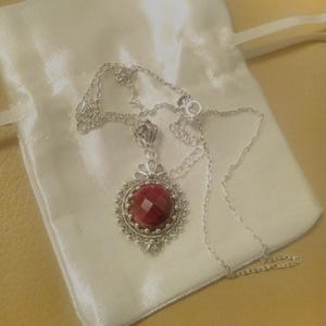 Pendentif de médaille ronde en nacre naturelle pour femmes Pendentif de médaille ronde en nacre naturelle pour femmes