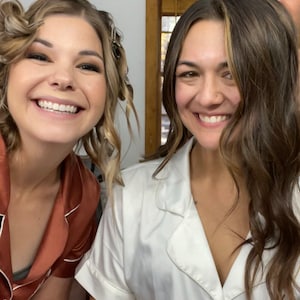 SALE! Customized Pajama Set / Pyjama Set /Bridesmaid Pajama / Bridesmaid Gift /Bridal Gift /Satin Pjs/Bridesmaid Pyjamas