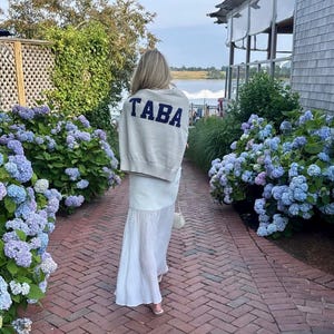 rachel added a photo of their purchase