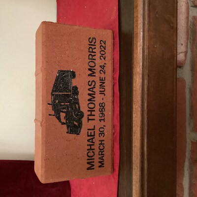 Engraved Brick, Personalized Engraved Permanent Memorial Brick for ...