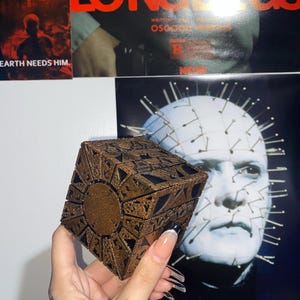 NECA ヘルレイザー Hellraiser ルマルシャンの箱　パズルボックス ヘルレイザー パズル ボックス、ラメント コンフィギュレーション