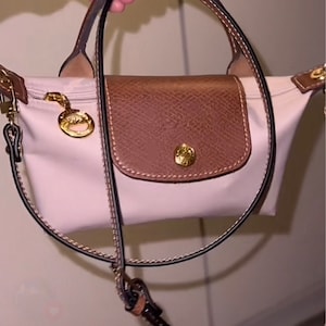 Alima added a photo of their purchase