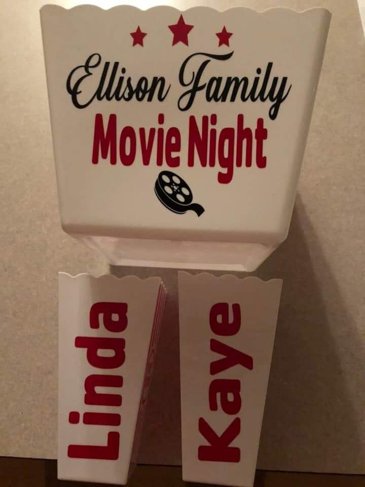 Personalized Popcorn Set /Personalized Popcorn Tub/ Party Favors, Family Gifts, Party Favors Popcorn. Gift Basket