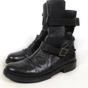 Monique added a photo of their purchase