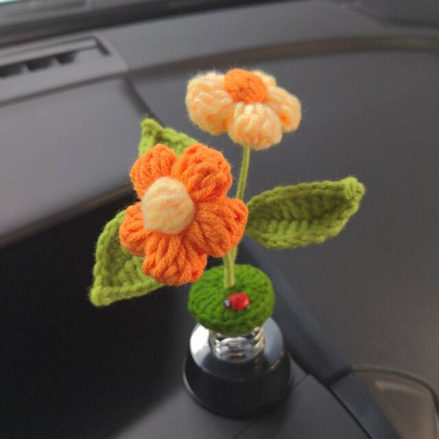 10Pcs Crochet Shaking Flowers Car Decor Swing Flower Car Decorative  Automotive Interior Funny Shaking Head Flower Ornament Kniting Lovely Mini  Swing Freely Decoration 