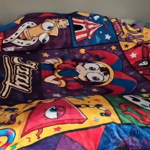 LINDSEY added a photo of their purchase