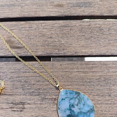 Elegant Turquoise Blue Pink Stone Necklace main image 0