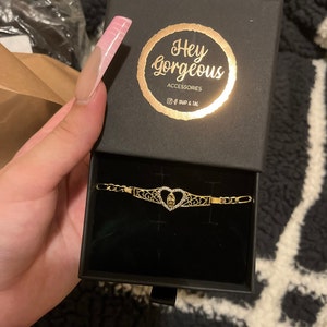 Gabrielaaa added a photo of their purchase