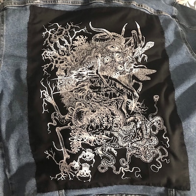 Back Patch Sew-on CRAWLING CHAOS: White, Red, Gold Demonic,occult ...