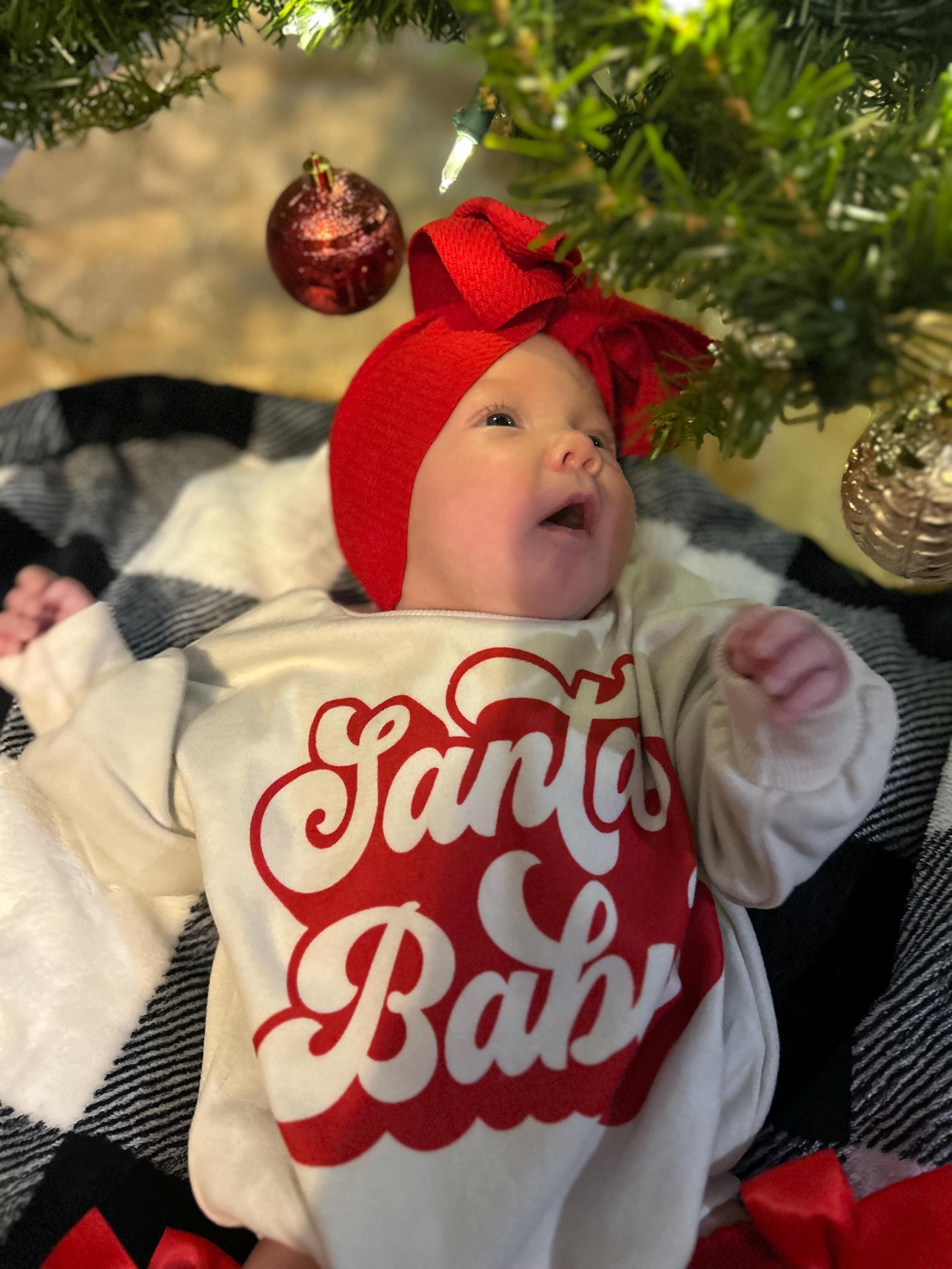 Christmas baby Outfit, Santa baby super soft cozy warm sweatsuit Christmas baby girl Retro Santa Christmas outfit,Santa baby retro Romper