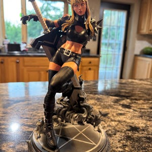 Taylor added a photo of their purchase