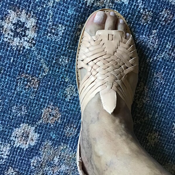 mens huaraches size 8