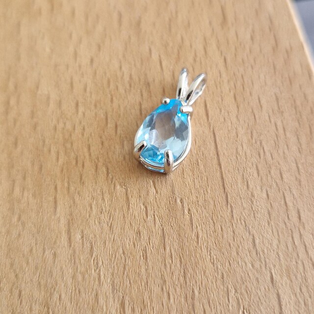Collana a forma di cestino da picnic in argento - Ciondolo a forma di cestino da picnic in peltro argento su una delicata catena in acciaio inossidabile o solo ciondolo - Italia