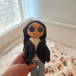 Valeria added a photo of their purchase