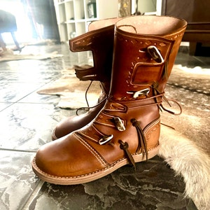 HERSIR, Viking High Boots With Antler Buttons - Etsy Denmark display picture 2
