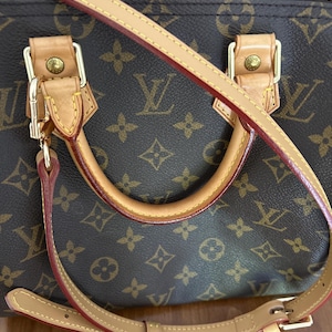 rachael added a photo of their purchase