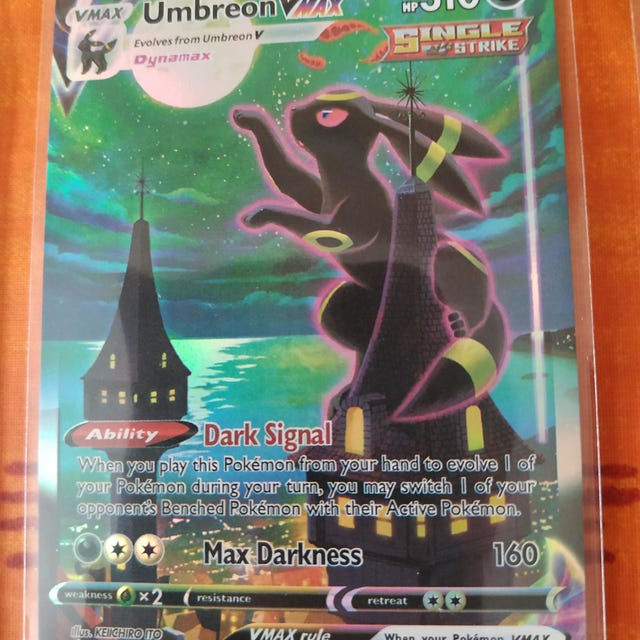 Umbreon VMAX Alt Art 215/203 PSA 10 Gem Mint Pokemon