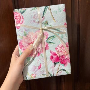 Jesslyn added a photo of their purchase
