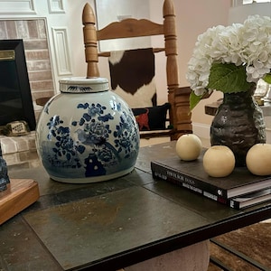 Lee added a photo of their purchase
