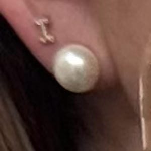 Isabelle added a photo of their purchase