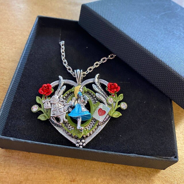 ★Hei★sv925 alice heart pendant necklace★Ailee着用★人気★ Heart Alice In Wonderland Love Jewelry Silvery Pendant