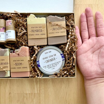 Organic Bath & Body Gift Set, Personalized Luxury Bath Gift ...