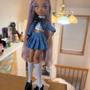 Taylor added a photo of their purchase