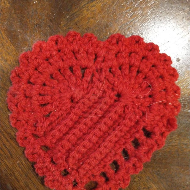 Roundup: Free Crochet Patterns in Red Heart Unforgettable - CrochetKim™