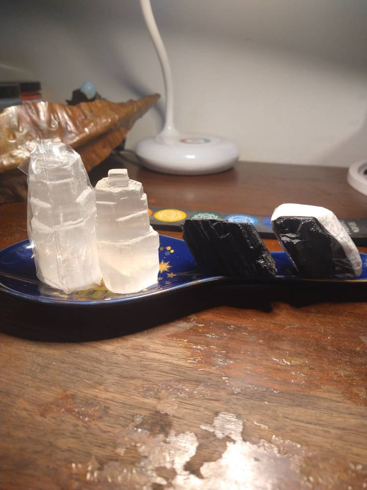 2 Selenite Towers & 2 Extra Grade Black Tourmaline Logs: Home Protection Kit