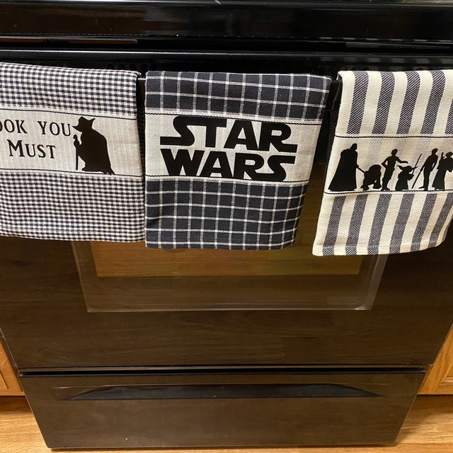 I need these kitchen towels in my life. All of them. : r/StarWars