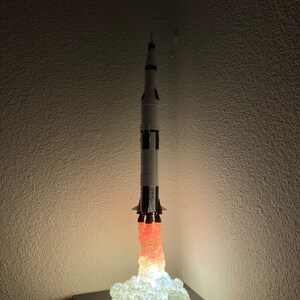 Lampe fusée Apollo 11 Saturn V -  France