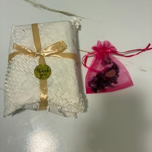 Gwendolyn added a photo of their purchase