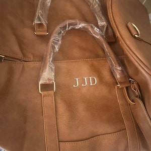 Daphnee added a photo of their purchase
