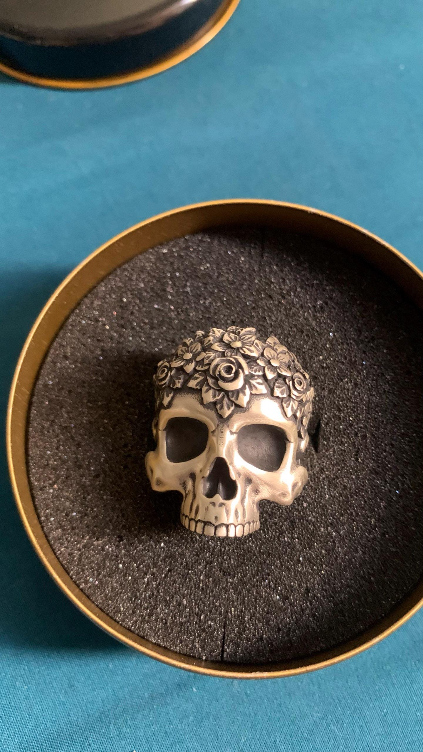Personalized Skull Ring With Roses, Men Gift Ring, Men Biker Ring, Gothic Skeleton Ring Art, Halloween Skulls