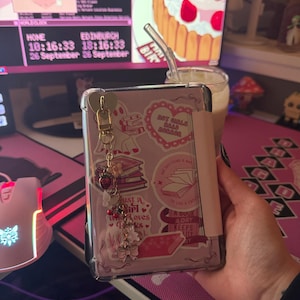 Marlie added a photo of their purchase