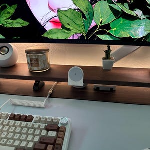 MagSafe Desk Mount - Compatible with MagSafe Products