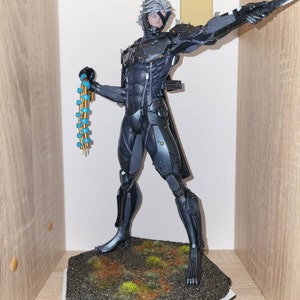 Metal Gear Rising Figure, Raiden Cyborg Ninja Collectible Statue