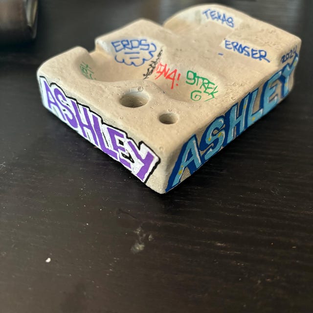 少年インザフッドGRAFFITI POOL ASH TRAY by K.C.V 少年インザフッドGRAFFITI POOL ASH TRAY by K.C.V